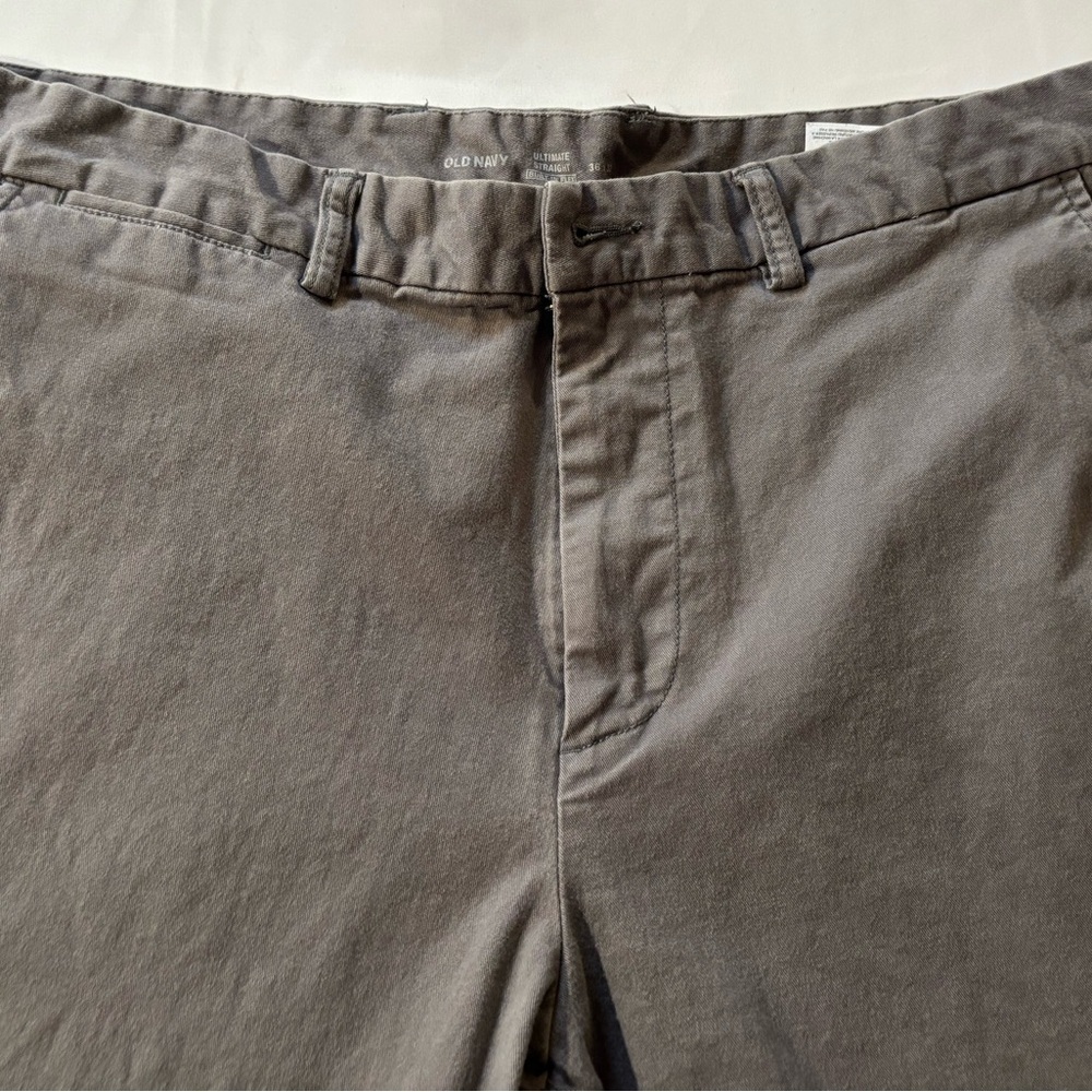 Old Navy Gray Chinos Classic Style